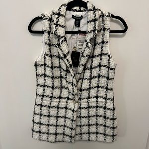 NWT. Tweed blazer vest.